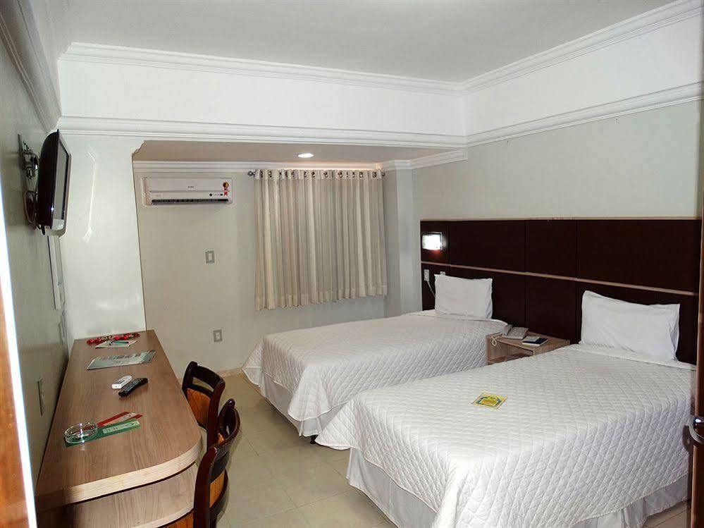 Verdes Vales Lazer Hotel Жуазейру ду Норти Екстериор снимка
